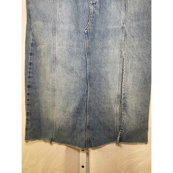 NWOT We the Free Denim Skirt - Women Size 25 - Blue - Picture 2 of 9